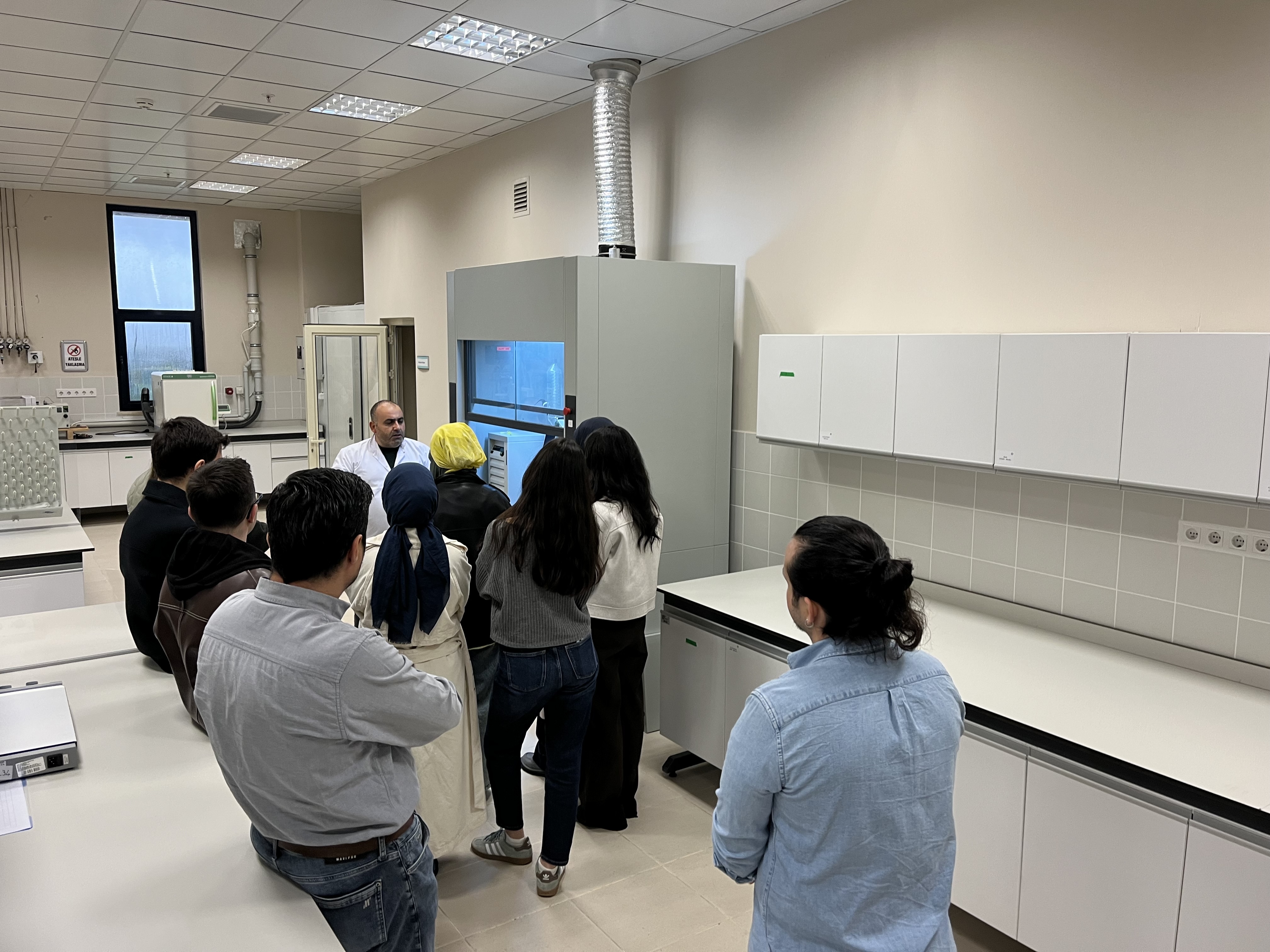 Tek. Muh. Foto 1! ?? 